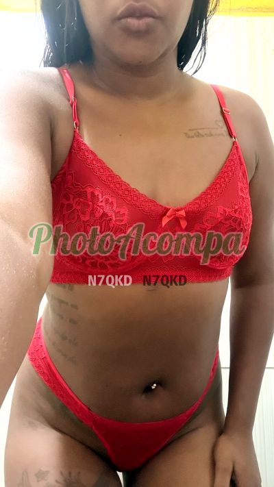 Carla (11) 95339-9848, garota de programa em Bertioga