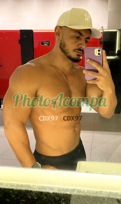 Rodrigo, garoto de programa em São Paulo