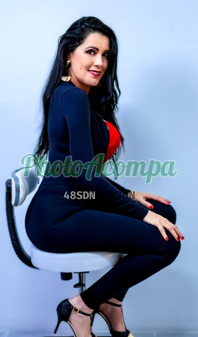 Meggy (15) 99812-8557, acompanhante em Barueri