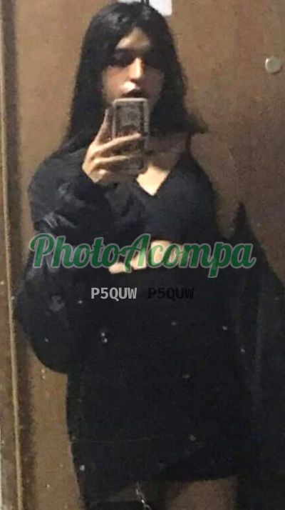 Vampira (13) 99754-5406, travesti no Guarujá