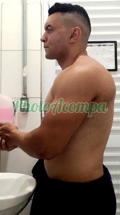 Diego, garoto de programa em Goiânia