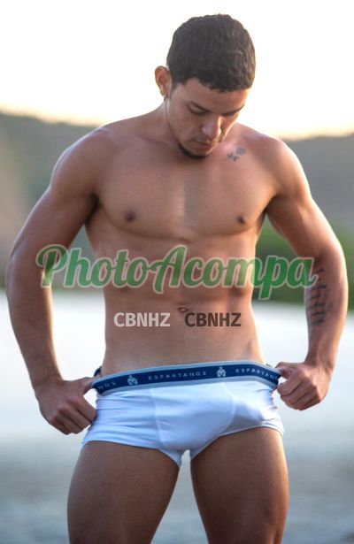 Gabriel (21) 98494-6685, garoto de programa em Niterói