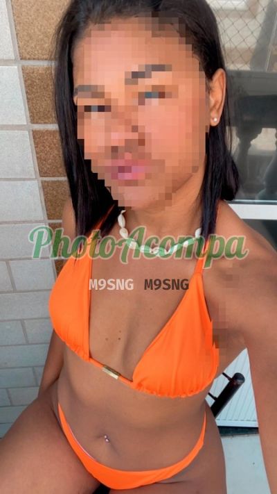 Bia, garota de programa em Praia Grande