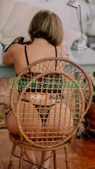 Mayara Muniz, massagista em São Paulo