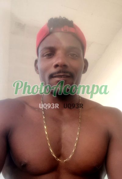 Darlyn, garoto de programa em Maricá