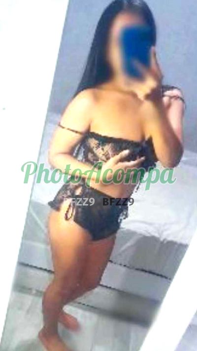 Laura, mulher que faz videochamadas e sexting