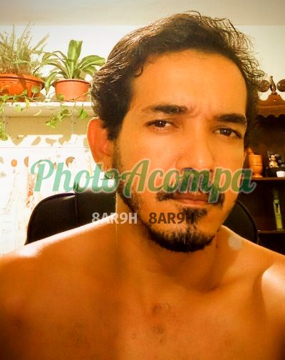Dan, homem que faz massagens eróticas no Rio de Janeiro