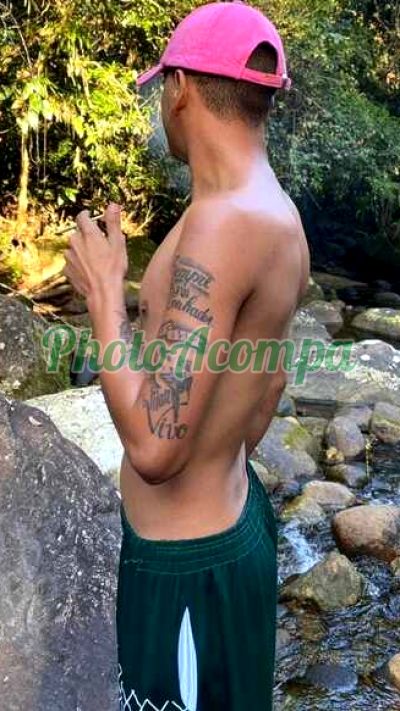 Ryan (21) 98360-8235, garoto de programa no Rio de Janeiro