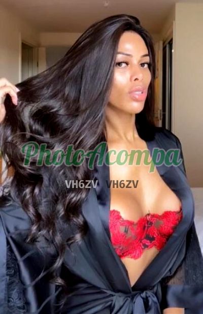 Naomi, travesti em São José do Rio Preto