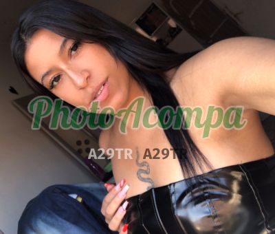 Fernanda Uzi, mulher que faz videochamadas e sexting