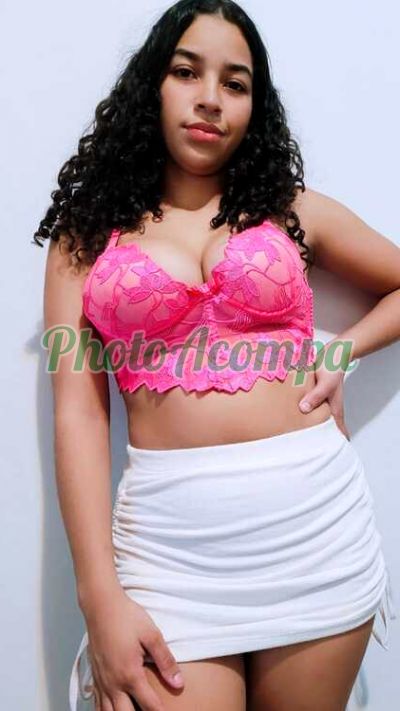 Ana, mulher que faz videochamadas e sexting