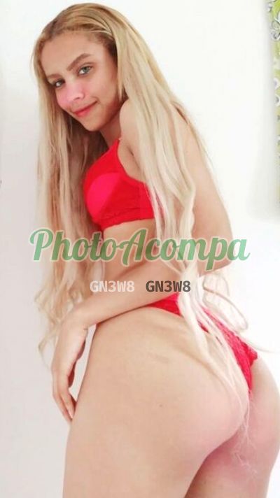 Rubí, mulher que faz videochamadas e sexting