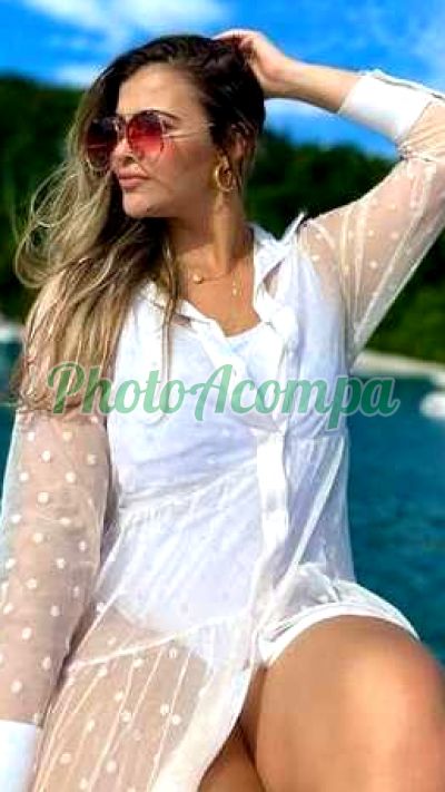 Mayane, garota de programa no Caminho das Árvores (Salvador)