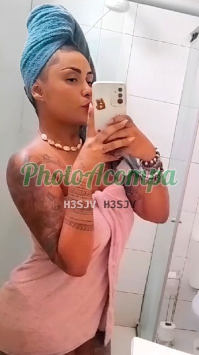 Antonella (11) 92213-8088, escort em Serrinha