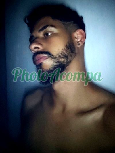 Kevin, garoto de programa em Itaquaquecetuba