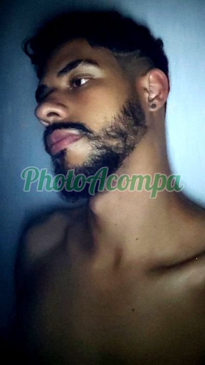 Kevin, garoto de programa em Itaquaquecetuba