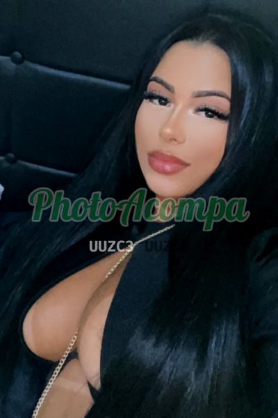 Júlia (11) 93905-5130, acompanhante em Praia Grande