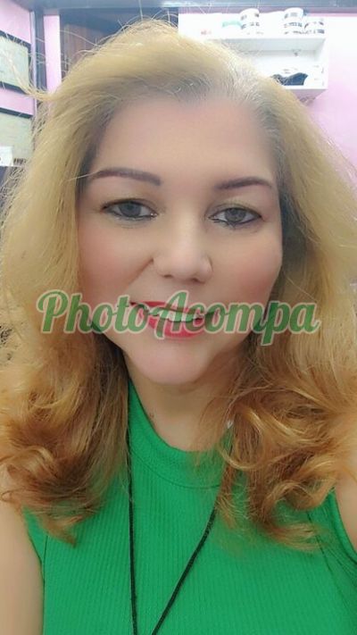 Rozely, mulher que faz massagens eróticas em Londrina