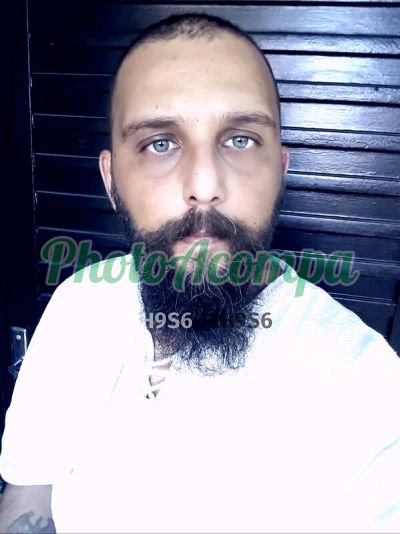 Fernando, homem que faz massagens eróticas em Campinas