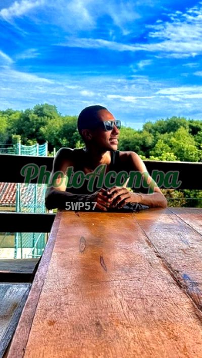 Ruan (21) 99493-8806, garoto de programa no Rio de Janeiro