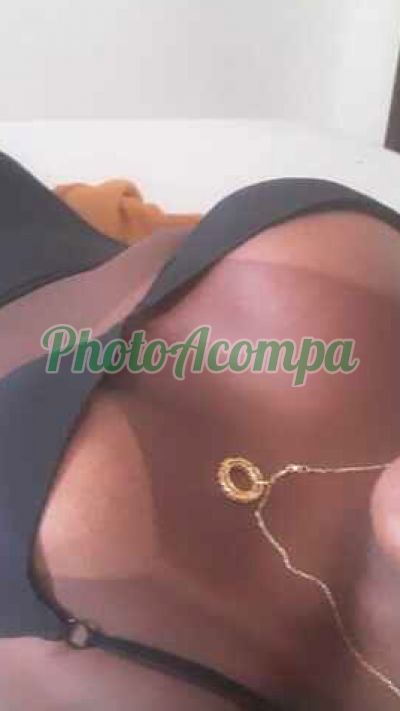 Déa (71) 9309-5036, travesti em Salvador