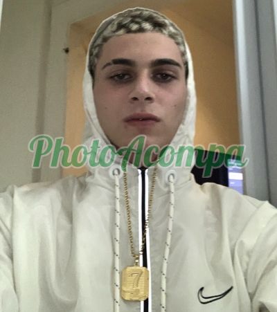 Novin Marrento, garoto de programa em Copacabana (RJ)