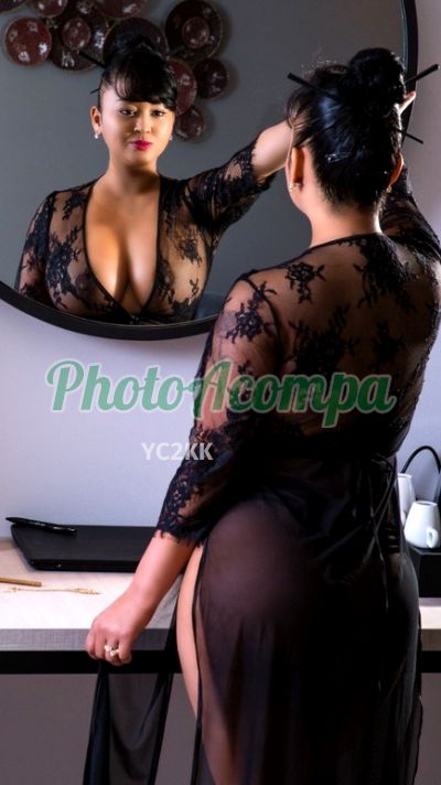 Mia Yakira (61) 98125-2722, mulher que faz videochamadas e sexting