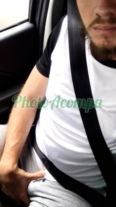 Everton, homem que faz massagens eróticas em São Paulo