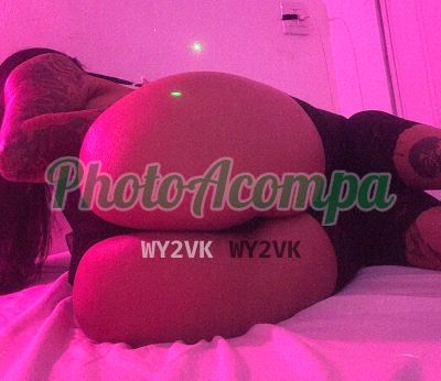 Júlia (11) 98957-3695, acompanhante em Suzano
