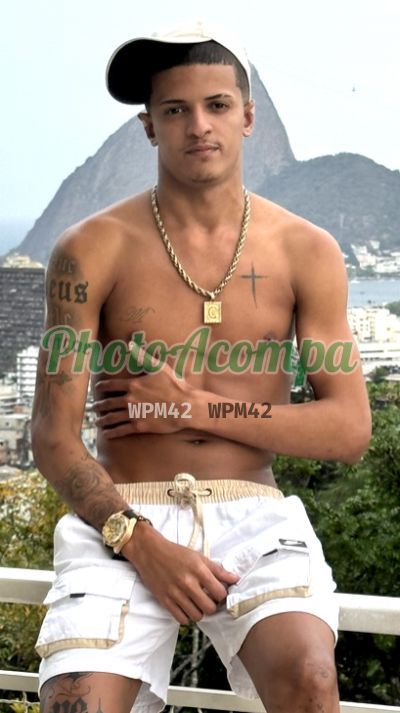 Juninho 22 cm, garoto de programa na Lapa (RJ)