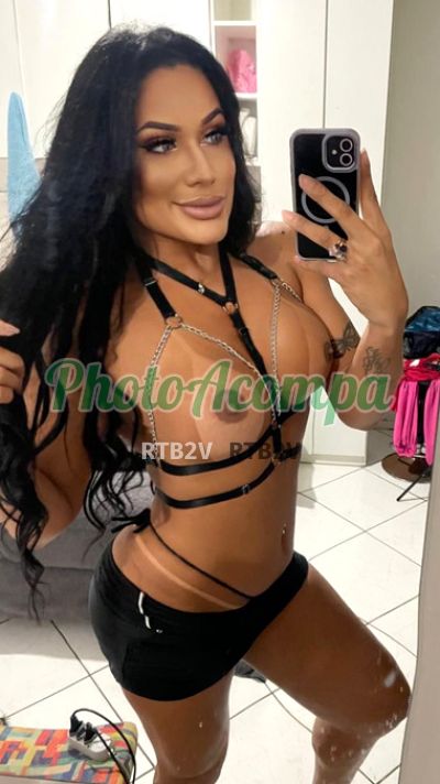 Mirella, travesti na Zona Norte (POA)