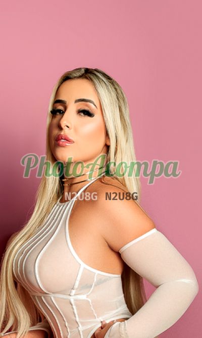 Carolzinha, escort em Anahy