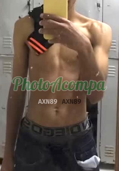 Lucas (11) 96794-2419, garoto de programa em Barueri