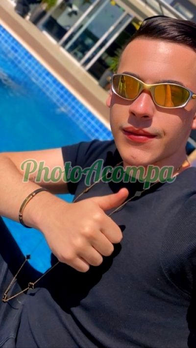 Dotado Com Local, garoto de programa em São Paulo