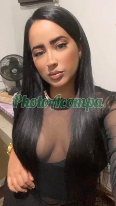 Camila Prado, garota de programa em Niterói