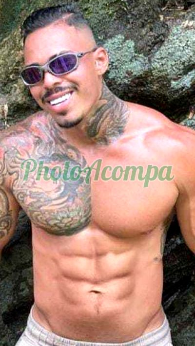 Bruno, garoto de programa no Centro (RJ)