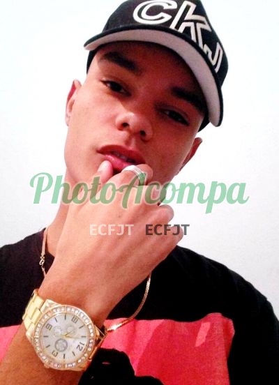 Ekinael, garoto de programa em Bauru