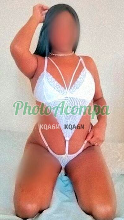 Flor, acompanhante em Caraguatatuba
