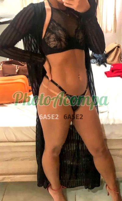 Jade, acompanhante em Santos