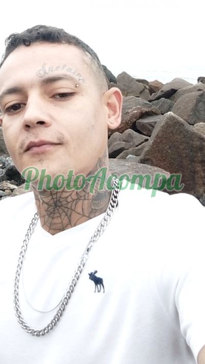 Júnior, garoto de programa em Nova Friburgo