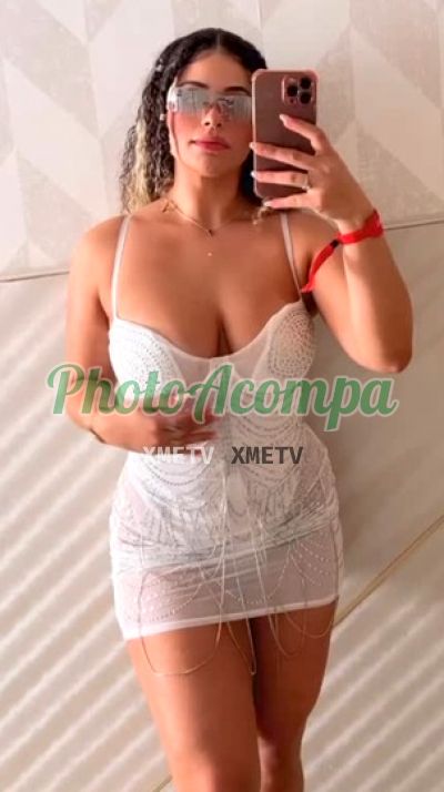 Giovanna, mulher que faz videochamadas e sexting