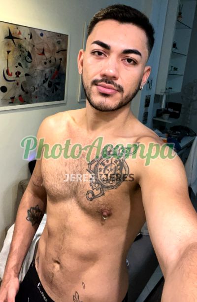 Felipe, garoto de programa em Copacabana (RJ)