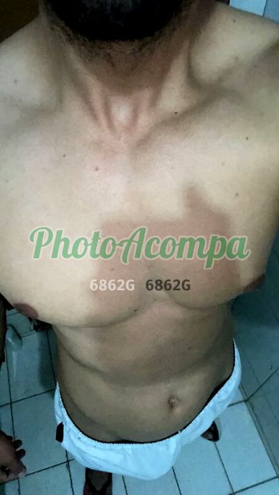 Renato, homem que faz massagens eróticas em Belo Horizonte