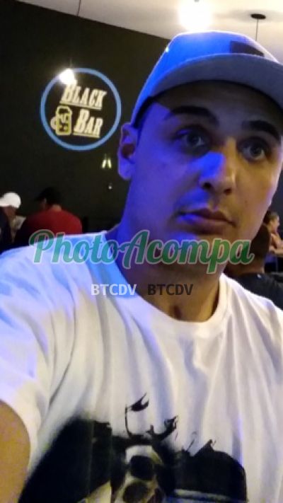 Raphael, garoto de programa em Piedade