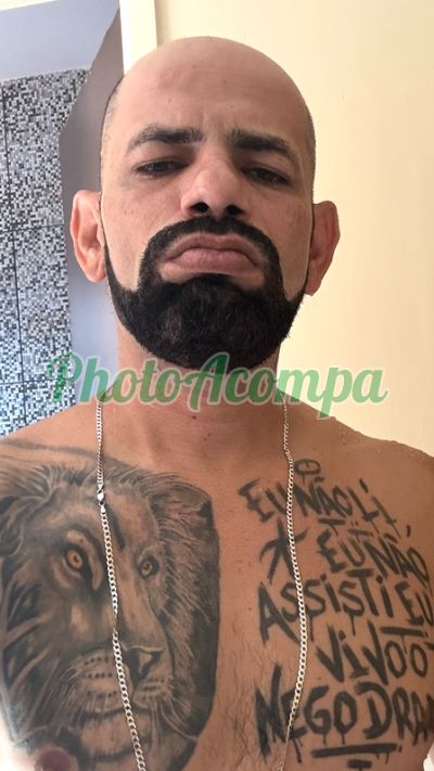 Leo, garoto de programa em Teresina