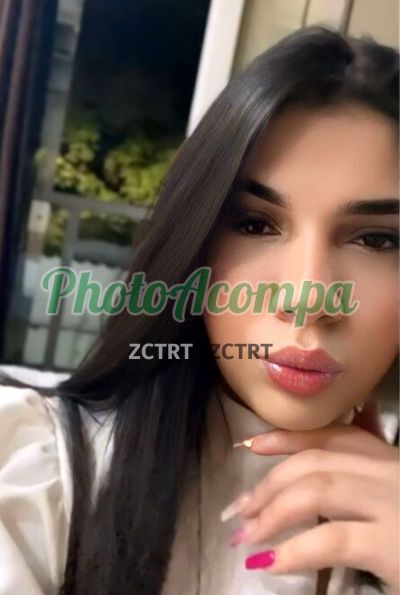 Alice, garota de programa no Guarujá