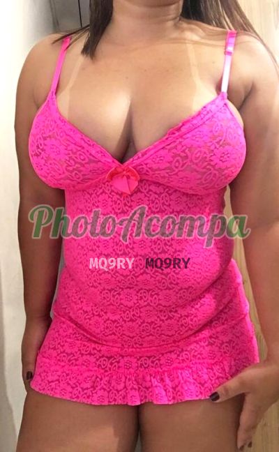 Cris Rabetao, mulher que faz videochamadas e sexting
