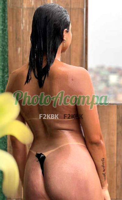Safira, garota de programa em Nova Friburgo