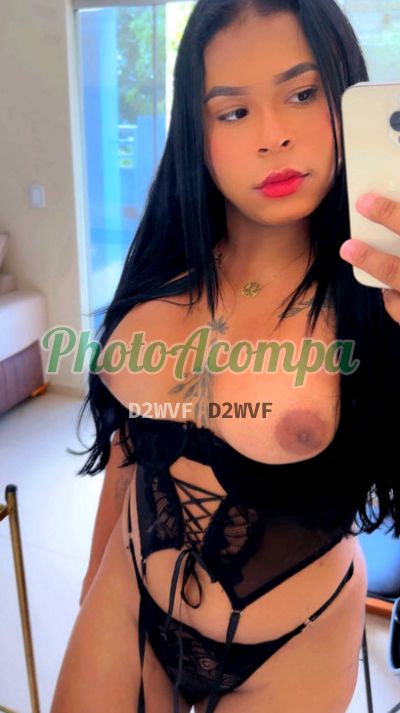 Bruna, transex em Governador Valadares