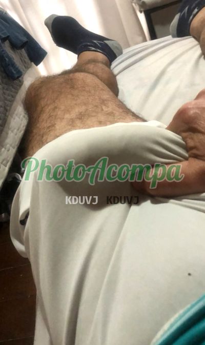 Keller, homem que faz massagens eróticas em Balneário Camboriú